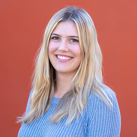 Anna Strasburger Headshot