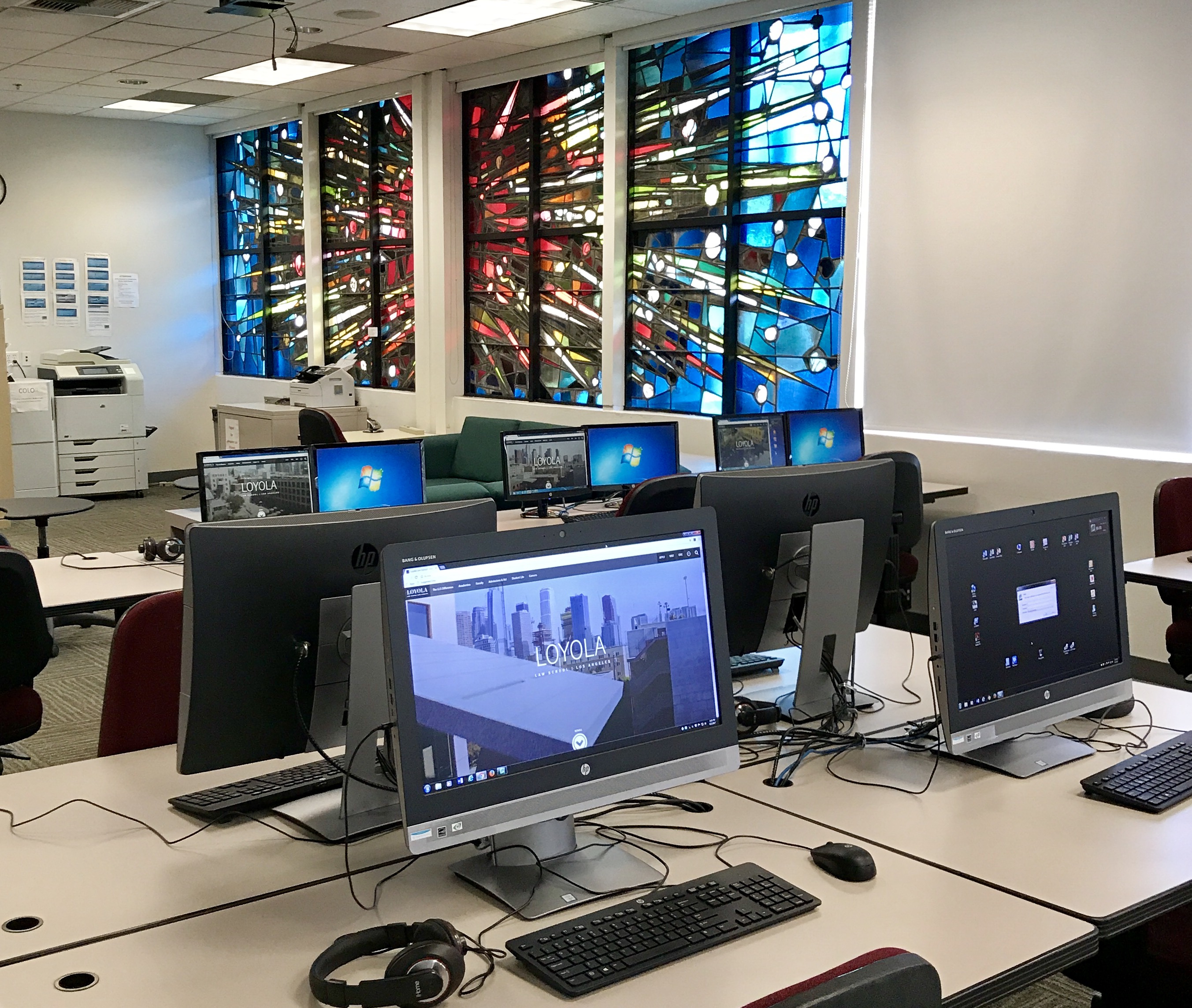 Computer Lab (CRC) - Loyola Marymount University